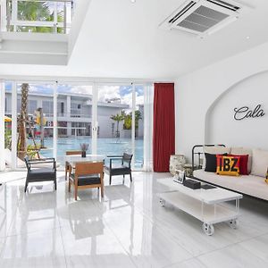 The Gems Mining Pool Villas Pattaya